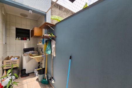 Casa à venda com 223m², 3 quartos e 2 vagasÁrea de Serviço