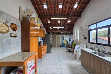 Casa à venda com 223m², 3 quartos e 2 vagasÁrea comum - Churrasqueira