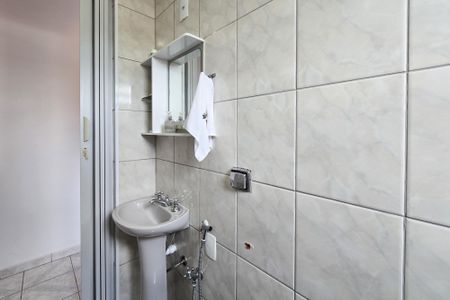 Casa à venda com 223m², 3 quartos e 2 vagasLavabo 2