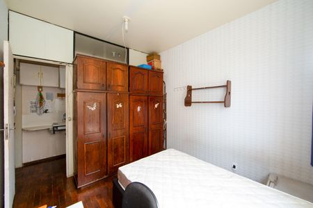 Sala de apartamento à venda com 3 quartos, 80m² em Coração Eucarístico, Belo Horizonte