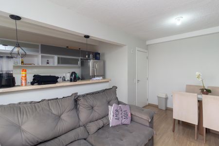 Sala de apartamento para alugar com 2 quartos, 46m² em Jardim das Oliveiras, São Paulo