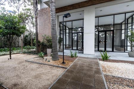 Apartamento para alugar com 65m², 1 quarto e 2 vagas Apartamento para alugar com 65m², 1 quarto e 2 vagasFachada