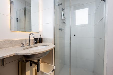 Apartamento para alugar com 65m², 1 quarto e 2 vagas Apartamento para alugar com 65m², 1 quarto e 2 vagasBanheiro da Suíte