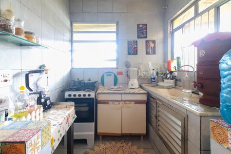 Cozinha de casa à venda com 1 quarto, 350m² em Jardim Ester, São Paulo