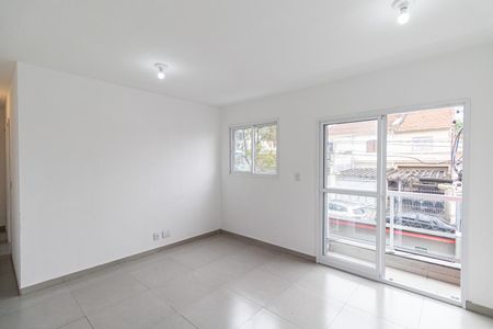 Sala/Cozinha/Área de Serviço  de apartamento para alugar com 2 quartos, 55m² em Vila Sao Geraldo, São Paulo