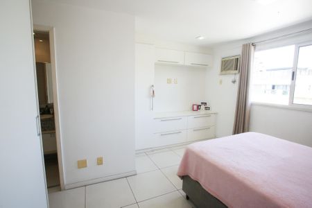 Apartamento à venda com 300m², 4 quartos e 2 vagasQuarto Suíte