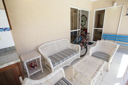 Apartamento à venda com 300m², 4 quartos e 2 vagasChurrasqueira
