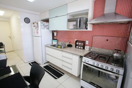 Apartamento à venda com 300m², 4 quartos e 2 vagasCozinha