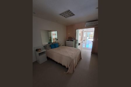 Casa à venda com 7 quartos, 357m² em Jardim Guanabara, Rio de Janeiro