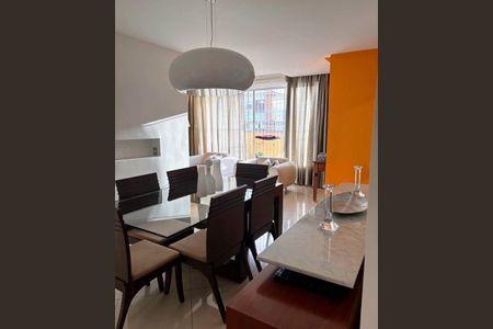 Casa à venda com 6 quartos, 400m² em Jardim Guanabara, Rio de Janeiro