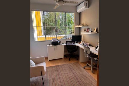 Casa à venda com 6 quartos, 400m² em Jardim Guanabara, Rio de Janeiro