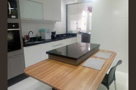 Apartamento à venda com 86m², 3 quartos e 1 vaga