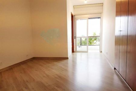 Apartamento à venda com 3 quartos, 210m² em Vila Suzana, São Paulo