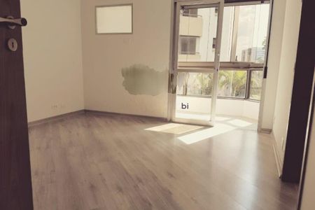 Apartamento à venda com 3 quartos, 210m² em Vila Suzana, São Paulo