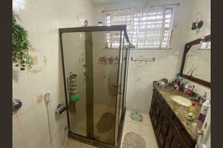 Apartamento à venda com 70m², 2 quartos e 1 vaga