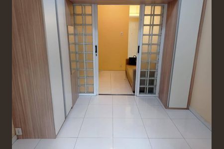 Apartamento à venda com 1 quarto, 28m² em Centro, Rio de Janeiro