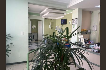 Casa à venda com 4 quartos, 285m² em Vila Mesquita, São Paulo