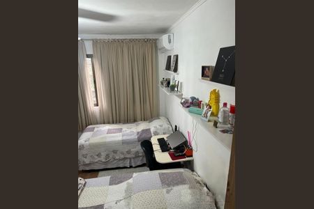 Casa à venda com 3 quartos, 132m² em Vila Medeiros, São Paulo