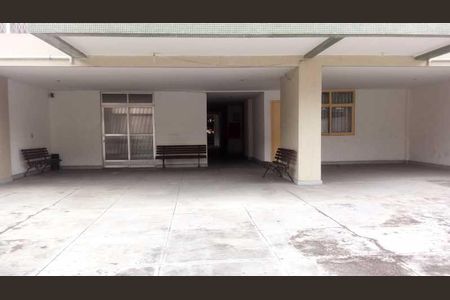 Apartamento à venda com 62m², 1 quarto e 1 vaga