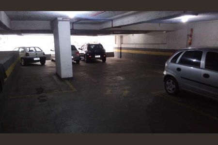 Apartamento à venda com 62m², 1 quarto e 1 vaga