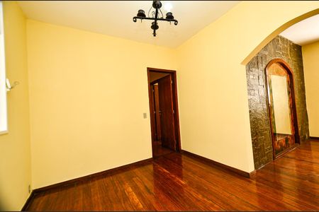 Apartamento para alugar com 143m², 3 quartos e 2 vagas Apartamento para alugar com 143m², 3 quartos e 2 vagasSala de Jantar