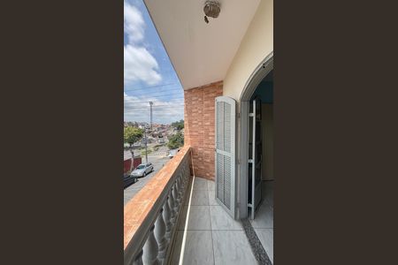 Casa à venda com 102m², 3 quartos e 1 vaga Casa à venda com 102m², 3 quartos e 1 vagaQuarto 1 Varanda