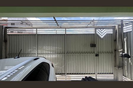 Casa à venda com 102m², 3 quartos e 1 vaga Casa à venda com 102m², 3 quartos e 1 vagaGaragem