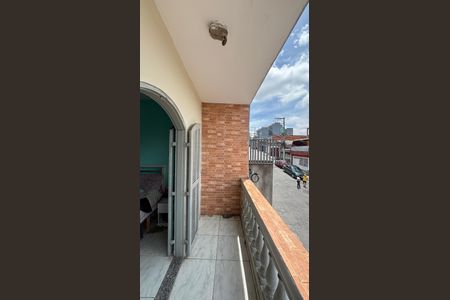 Casa à venda com 102m², 3 quartos e 1 vaga Casa à venda com 102m², 3 quartos e 1 vagaQuarto 1 Varanda