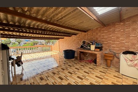 Casa à venda com 102m², 3 quartos e 1 vaga Casa à venda com 102m², 3 quartos e 1 vagaCobertura