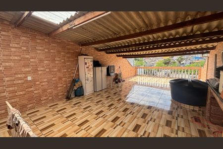 Casa à venda com 102m², 3 quartos e 1 vaga Casa à venda com 102m², 3 quartos e 1 vagaCobertura