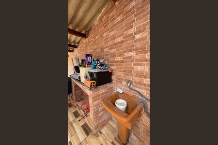 Casa à venda com 102m², 3 quartos e 1 vaga Casa à venda com 102m², 3 quartos e 1 vagaÁrea de Serviço