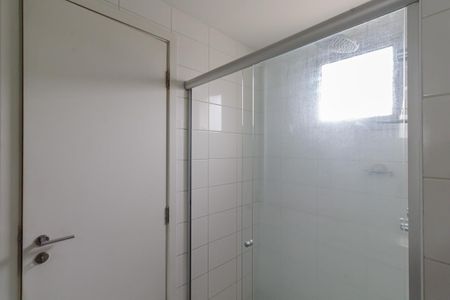 Apartamento para alugar com 73m², 2 quartos e 2 vagas Apartamento para alugar com 73m², 2 quartos e 2 vagasBanheiro da Suíte