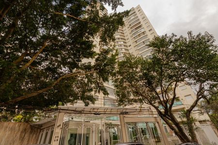 Apartamento para alugar com 73m², 2 quartos e 2 vagas Apartamento para alugar com 73m², 2 quartos e 2 vagasFachada