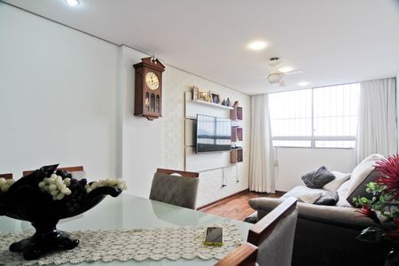 Sala de apartamento à venda com 2 quartos, 90m² em Vila Diva, São Paulo