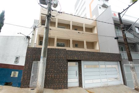 Apartamento para alugar com 44m², 2 quartos e sem vaga Apartamento para alugar com 44m², 2 quartos e sem vagaFachada