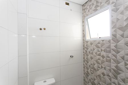 Apartamento para alugar com 44m², 2 quartos e sem vaga Apartamento para alugar com 44m², 2 quartos e sem vagaBanheiro