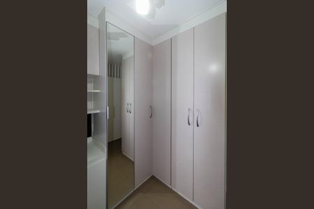 Quarto 1 de apartamento à venda com 3 quartos, 70m² em Vila Graciosa, São Paulo