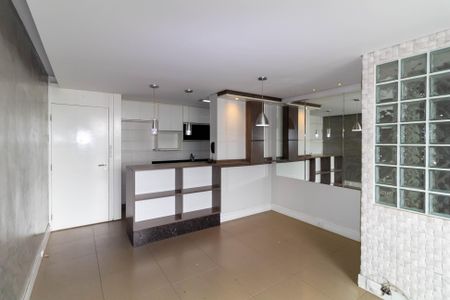 Sala de apartamento à venda com 3 quartos, 70m² em Vila Graciosa, São Paulo