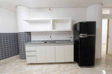 Studio para alugar com 35m², 1 quarto e sem vaga Studio para alugar com 35m², 1 quarto e sem vagaSala/Cozinha