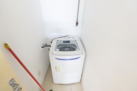 Studio para alugar com 35m², 1 quarto e sem vaga Studio para alugar com 35m², 1 quarto e sem vagaÁrea de Serviço