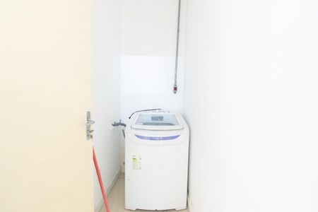 Studio para alugar com 35m², 1 quarto e sem vaga Studio para alugar com 35m², 1 quarto e sem vagaÁrea de Serviço