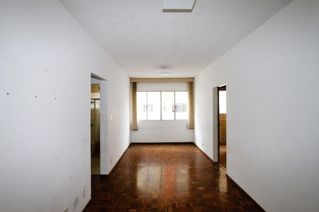 Sala de apartamento para alugar com 2 quartos, 64m² em Padre Eustáquio, Belo Horizonte