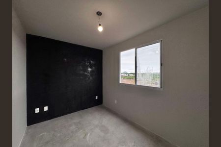 Quarto 1 de apartamento para alugar com 2 quartos, 43m² em Vargem Pequena, Rio de Janeiro