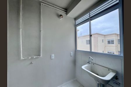 Apartamento para alugar com 43m², 2 quartos e sem vaga Apartamento para alugar com 43m², 2 quartos e sem vagaCozinha e Área de Serviço