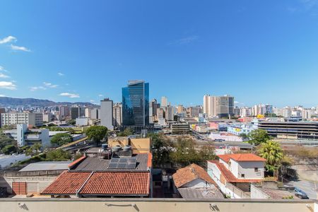 Vista Sala de apartamento para alugar com 3 quartos, 66m² em Colégio Batista, Belo Horizonte