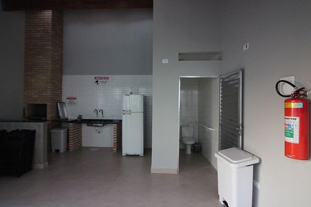 Casa de condomínio à venda com 70m², 2 quartos e 1 vagaÁrea comum - Salão de festas e Churrasqueira