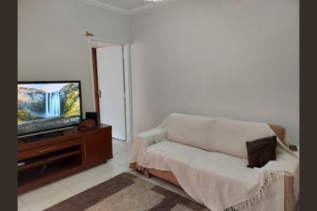 Casa à venda com 137m², 3 quartos e 2 vagasSala