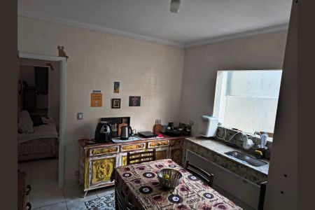 Casa à venda com 137m², 3 quartos e 2 vagasCozinha