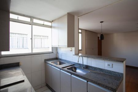 Apartamento à venda com 44m², 2 quartos e 1 vagaCozinha e Área de Serviço