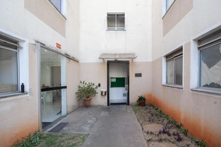 Apartamento à venda com 44m², 2 quartos e 1 vagaEntrada do bloco